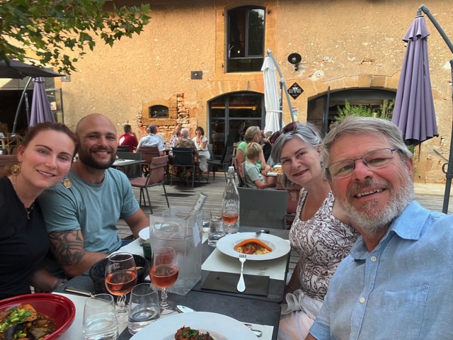 Uit eten met Davy en Thessa bij Restaurant Vue Sur Gindou